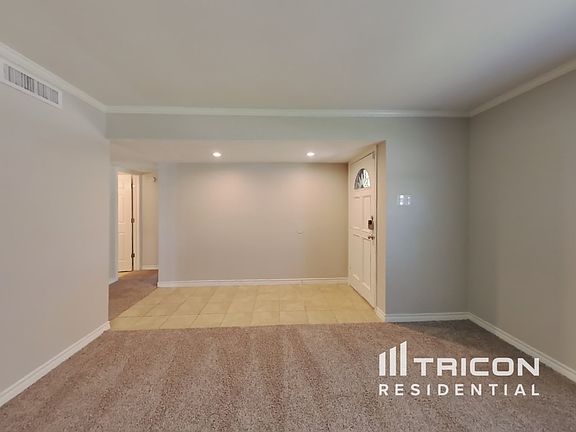 4th image of 2921 Rolling Hills Dr