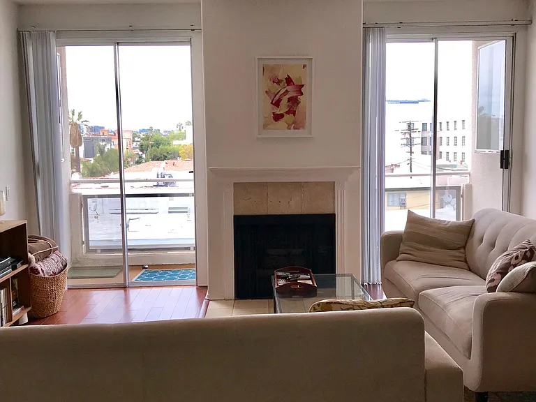 8349 Blackburn Ave #302 — Photo 234