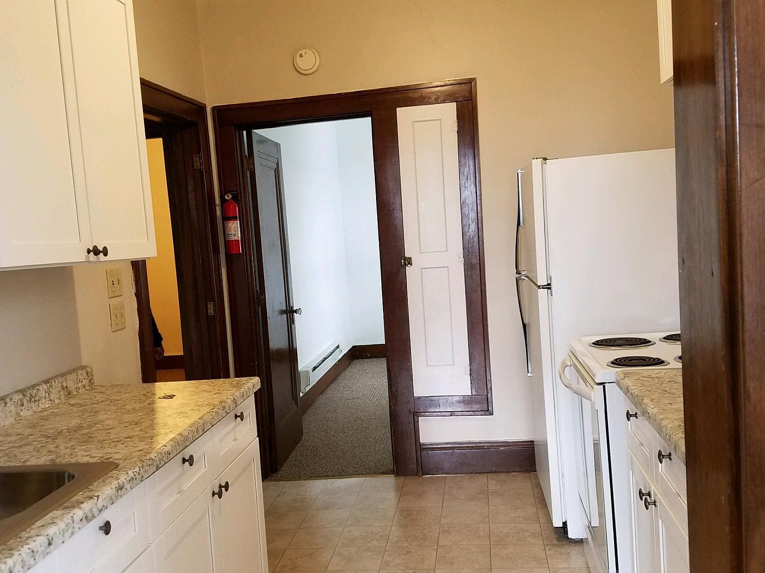 407 Ashmun St C, Sault Sainte Marie, MI 49783 Zillow