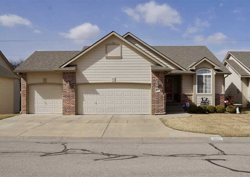 4827 N Hedgerow Ct, Bel Aire, KS 67220 | Zillow