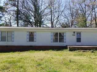 1672 Sullivan Rd, Thomasville, NC 27360