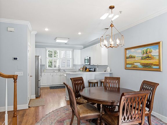 4th image of 13 Kirkland Ln