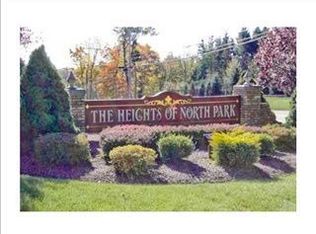 817 Chapel Hill Ct, Gibsonia, PA