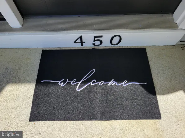 450 Woodruff Trl, Mullica Hill, NJ 08062