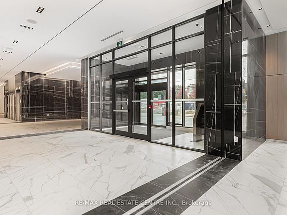 4th image of 202 Burnhamthorpe Rd E #301