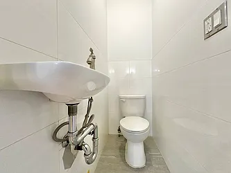 Rented by Doorway NYC, LLC