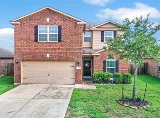 334 Comanche Plains Rd, La Marque, TX 77568