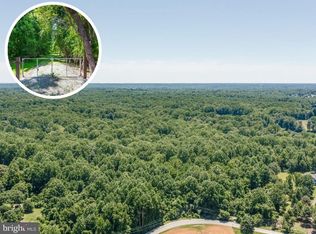 1900 Holland Cliffs Rd, Huntingtown, MD 20639