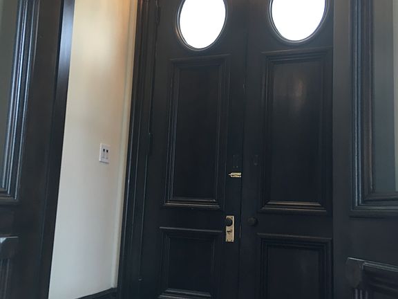 Front Entry Doors /Vestibule