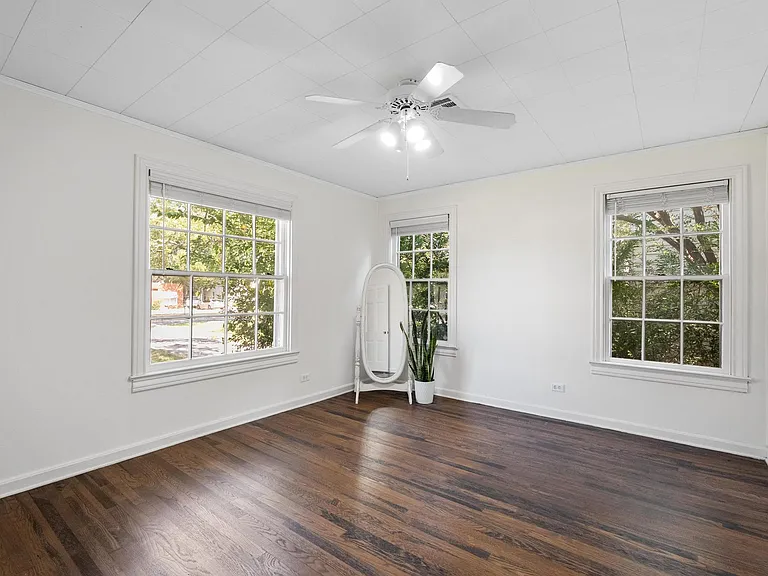 1707 Lexington St — Photo 16