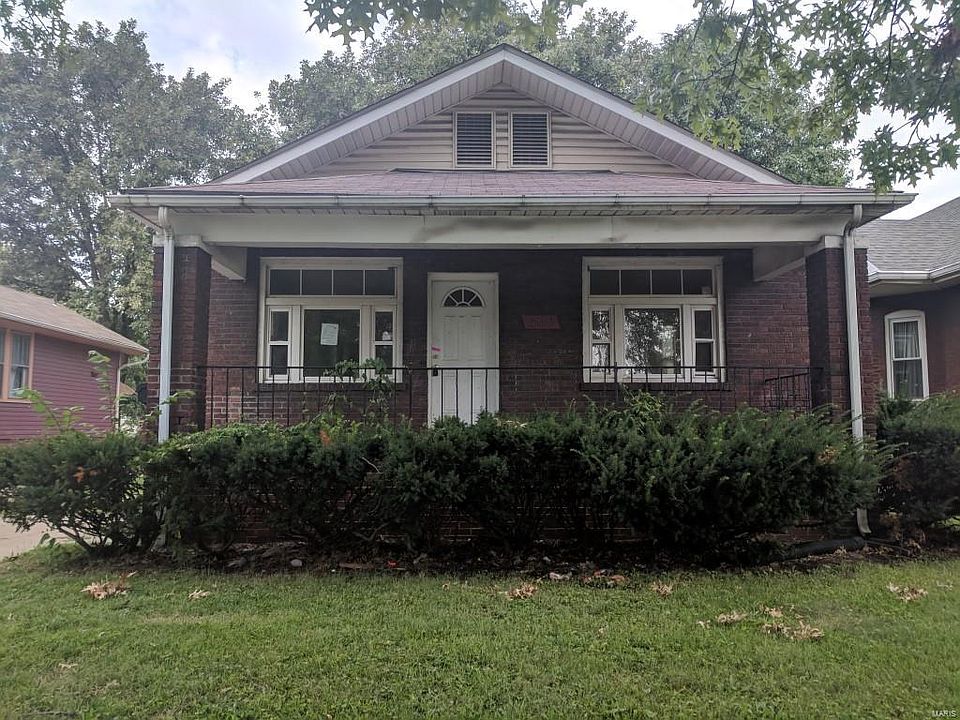 1st image of 2723 Iowa St