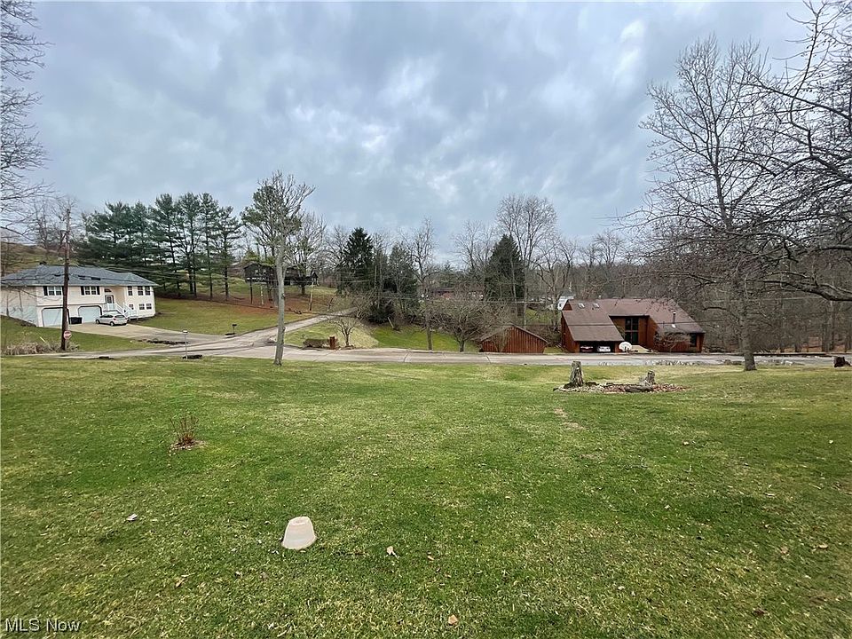 1st image of Seneca Dr