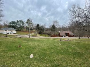 Seneca Dr, Parkersburg, WV 26104