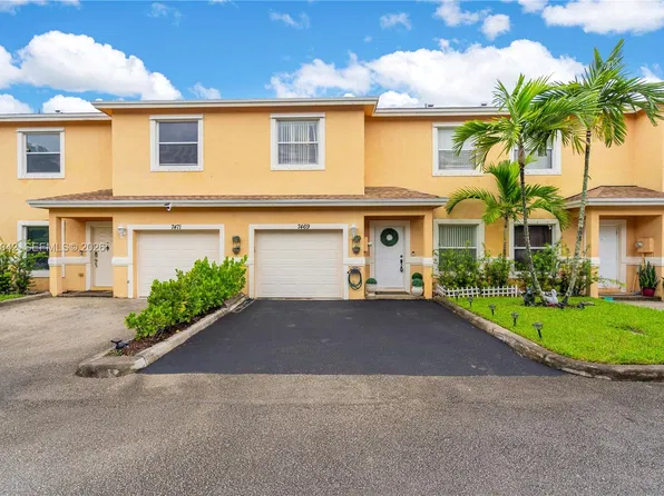 7469 Tam Oshanter Blvd, North Lauderdale, FL 33068