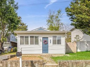 1613 Bishop Rd, Edgewater, MD 21037