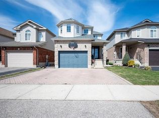 30 Heatherwood Pl, Kitchener, ON N2N 3P4