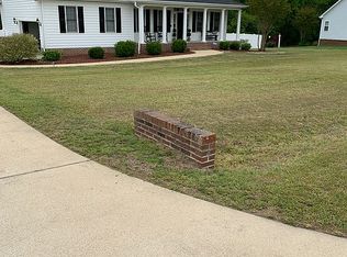 1420 Hopson Downs Ct, Holly Springs, NC 27540