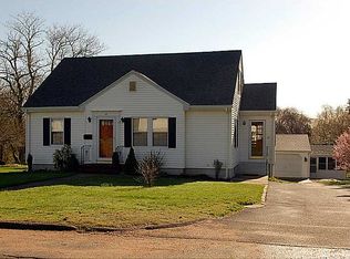 16 Harrison Ave, Westerly, RI 02891
