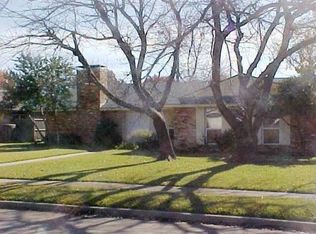 827 Firestone Ln, Richardson, TX 75080