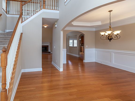 3rd image of 1155 Rose Lily Pl