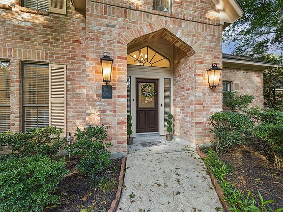 2nd image of 89 Towering Pines Dr