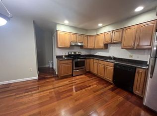 4 Orchard St #6, Newton, MA 02458