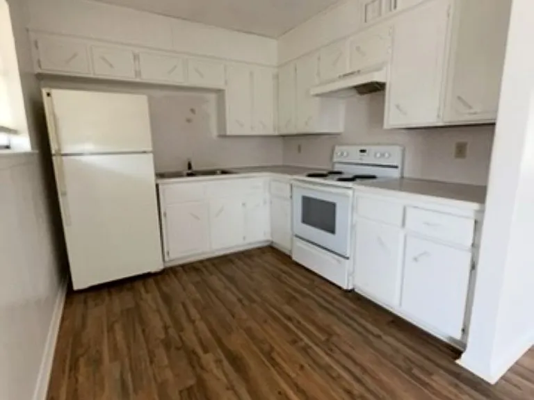 700 Norris Ave — Photo 6