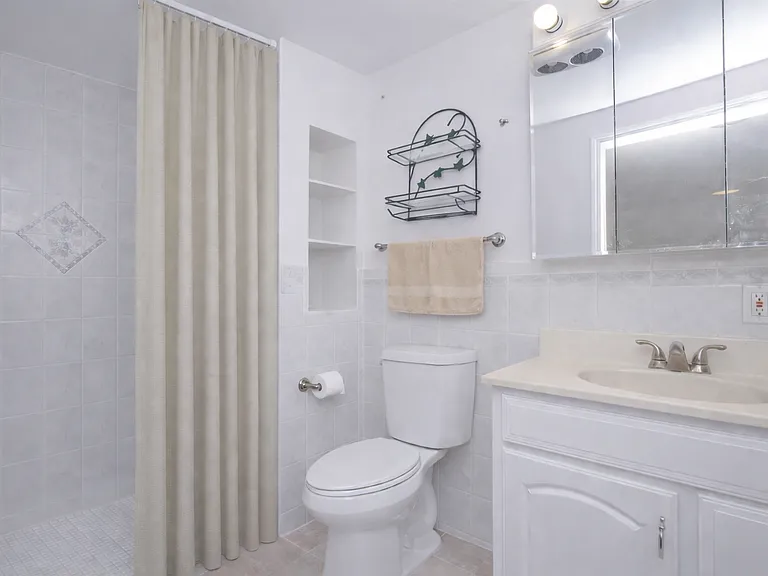 5185 Sun Valley Dr — Photo 6