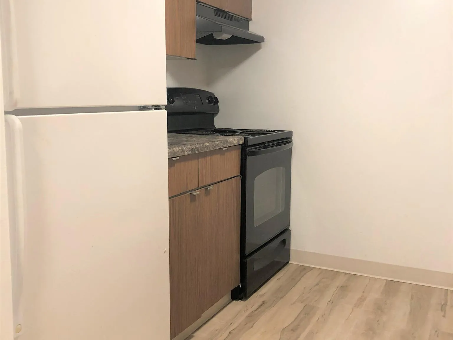 6350 Forward Ave — Photo 3