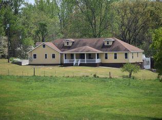 595 Raburn Ln, Bear Creek, AL 35543