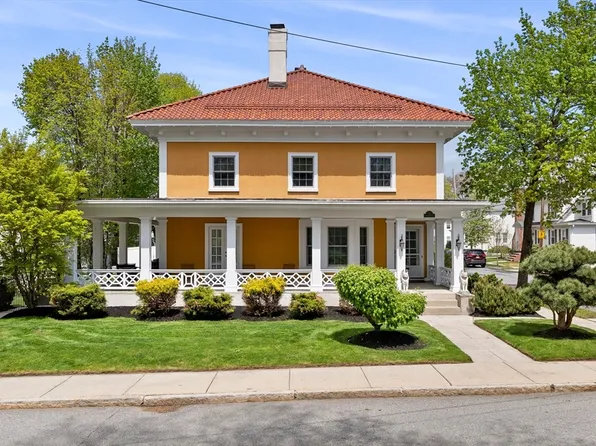 79 Wedge St, Lowell, MA 01851