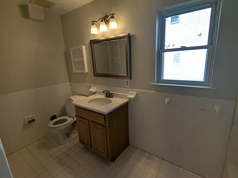 380 Ocean Ave #1 — Photo 7