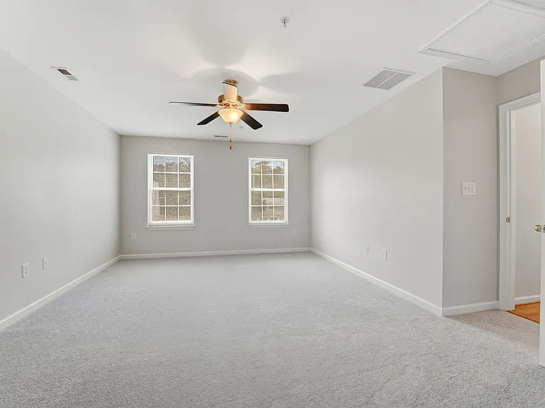 609 Tebbston Dr — Photo 18