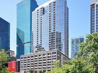 240 E Illinois St APT 2401, Chicago, IL