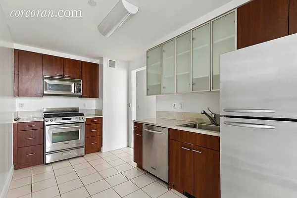 Sold by Corcoran | media 7