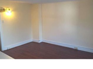 1235 Windsor St, Reading, PA 19604