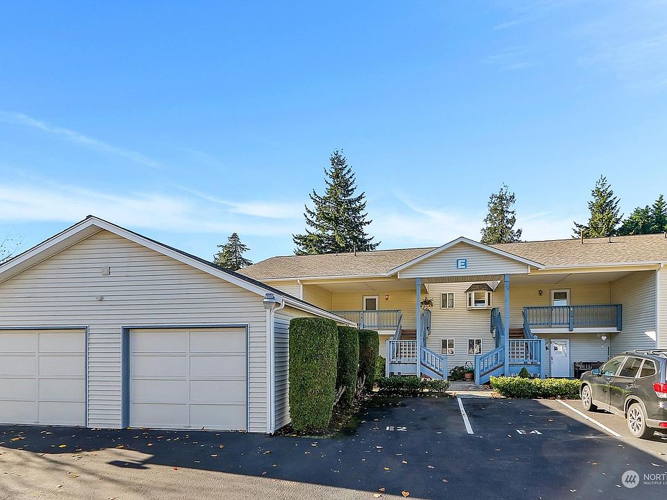 1st image of 20617 28th Avenue W #E-1