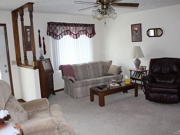 4th image of 1204 Albert Ave