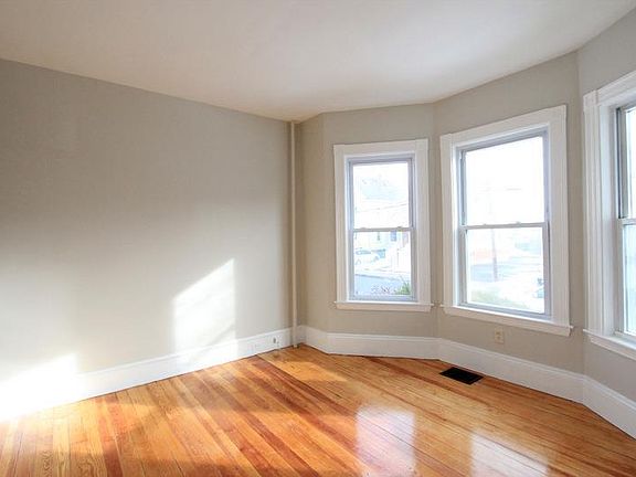 4th image of 55 Marion St #1A
