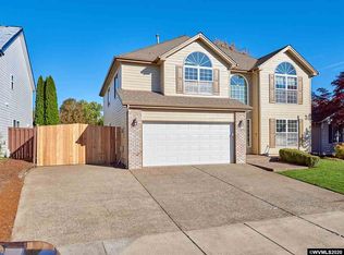 1255 Independence Ave, Woodburn, OR 97071