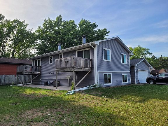 2nd image of 3101 81st Ave N