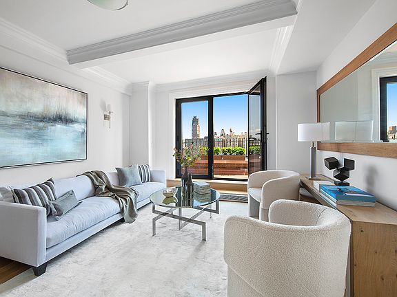 3rd image of 23 W 73rd St #1211