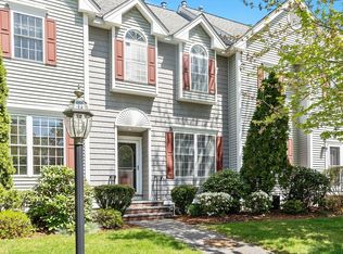 38 Tarbell St UNIT 1B, Pepperell, MA 01463