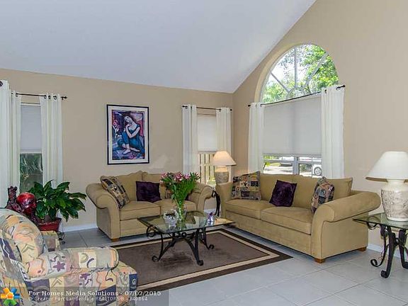 2nd image of 6910 NW 29th Ct