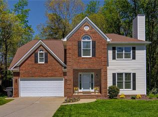 3918 Cedar Crest Ln, High Point, NC 27265