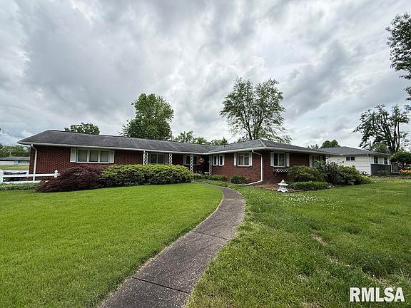 2nd image of 1701 Julianne Dr
