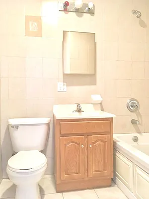 Rented by Premier Metro Realty Corp | media 16