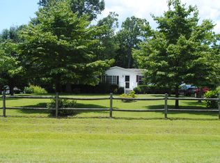 824 Wildwood Cir, Hampstead, NC 28443