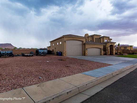 4th image of 2135 S Salt Cedar Dr
