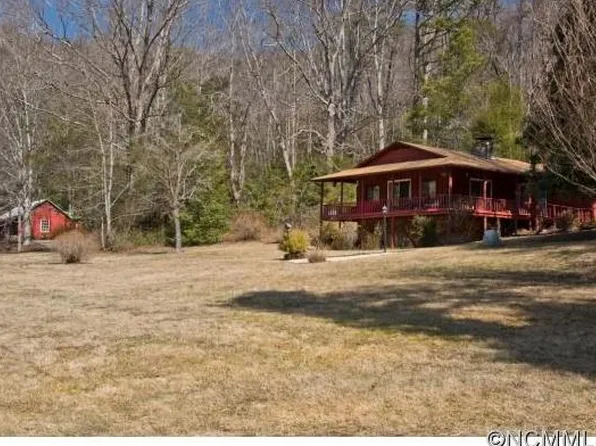 2946 Catawba River Rd, Old Fort, NC 28762